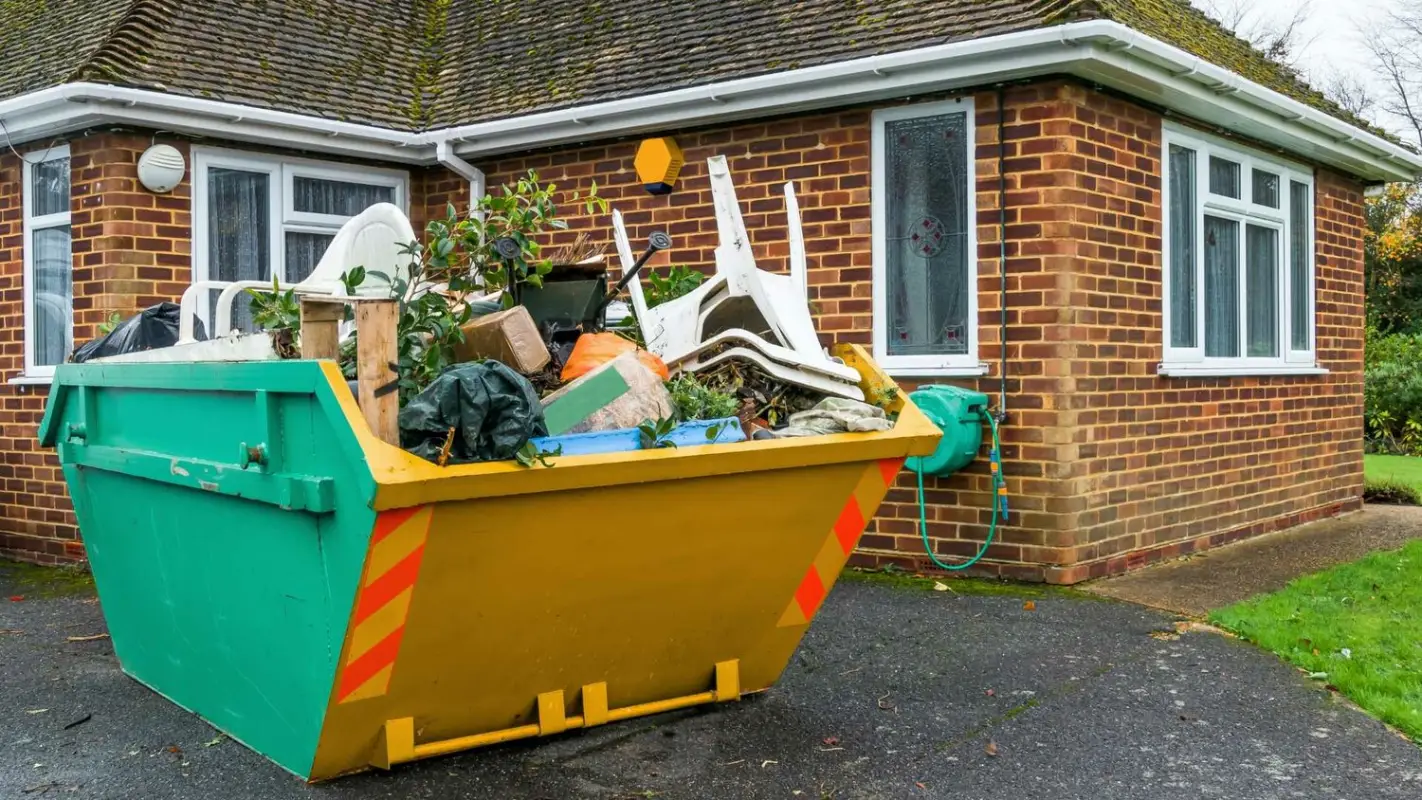 Roll Off Dumpster in Urbandale – Waste Removal Made Simple and Efficient​